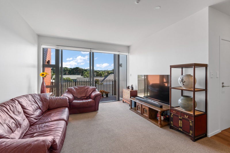 206/340 Onehunga Mall, Onehunga, Auckland - Carousel 2