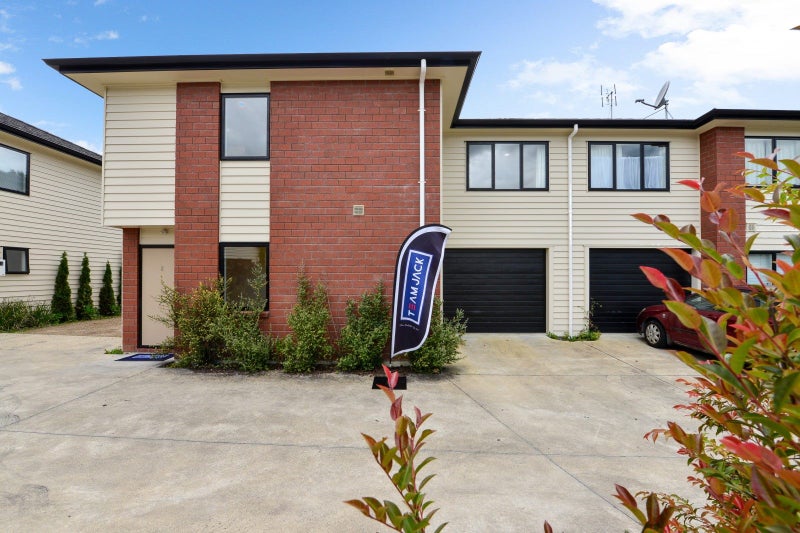 2/12 Short Street, Claudelands, Hamilton - Carousel 2