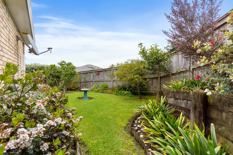 14 Imelda Road, Te Atatu Peninsula, Auckland - Carousel 2