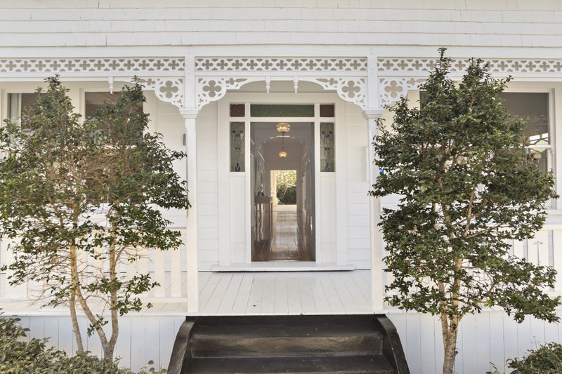 51 Paice AVENUE, Sandringham, Auckland - Carousel 1