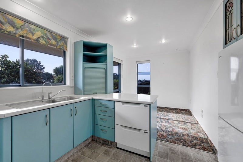 17B Kingsford Street, Bell Block, New Plymouth - Carousel 2