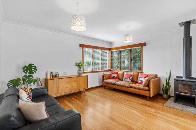 29 Rambler Crescent, Beach Haven, Auckland - Carousel 2