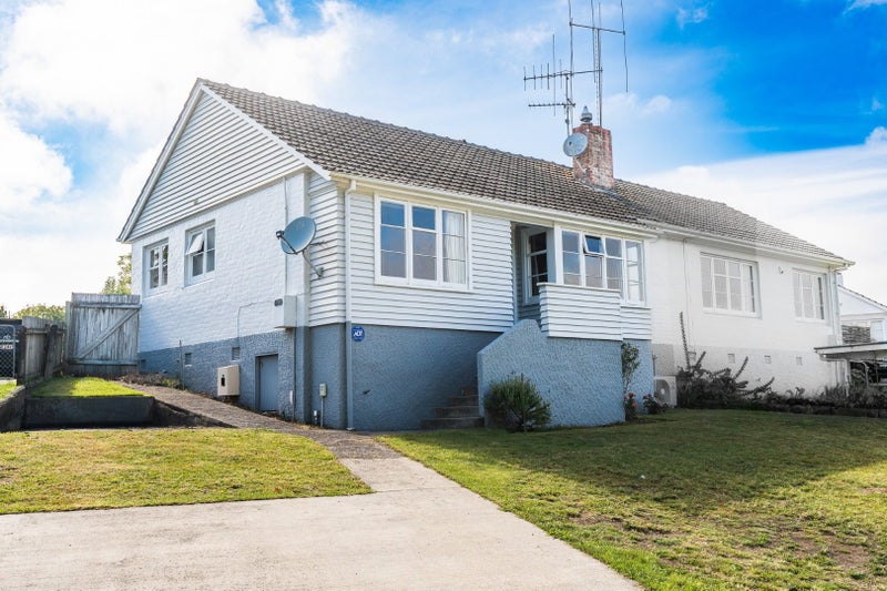 21 Jellicoe Drive, Hamilton East, Hamilton - Carousel 1