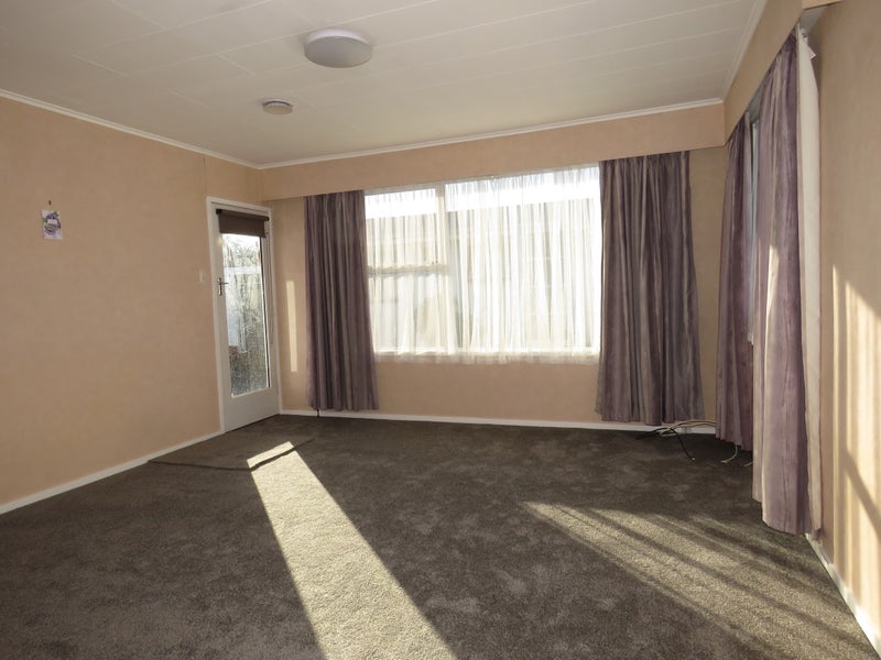 9/118 Venus Street, Strathern, Invercargill - Carousel 2
