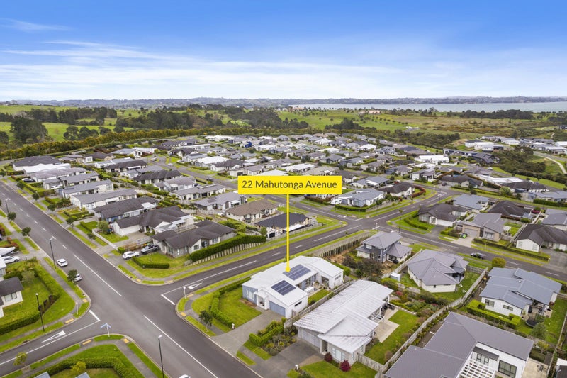 22 Mahutonga Avenue, Beachlands, Auckland - Carousel 2