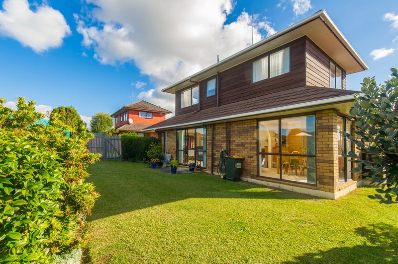 4/133 Whitford Road, Somerville, Manukau - Carousel 1