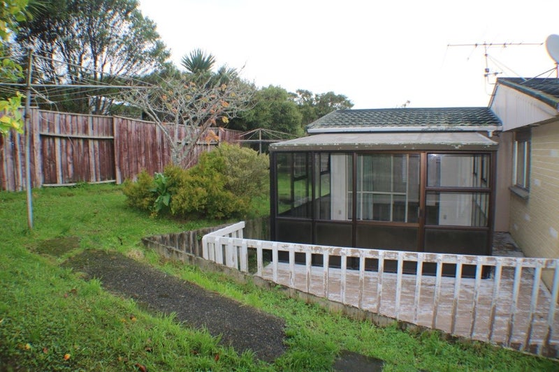 1/45 Cypress Drive, Maungaraki, Lower Hutt - Carousel 21