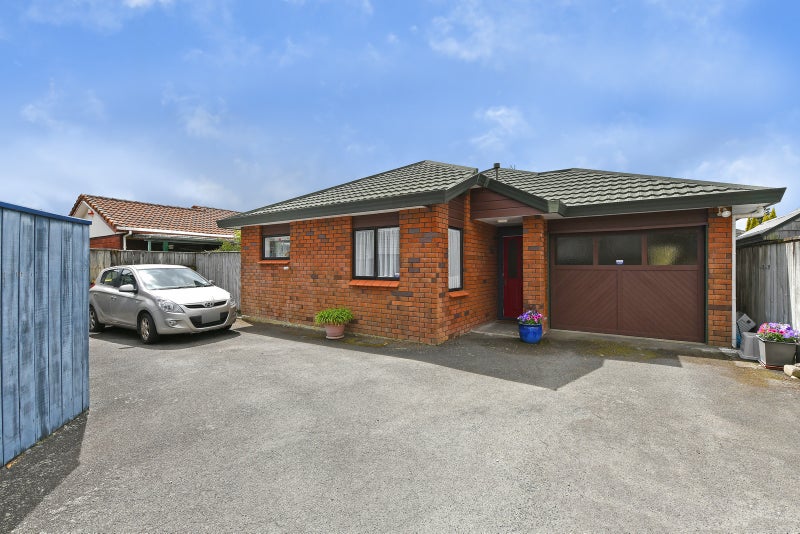 2/189 Knights Road, Hutt Central, Lower Hutt - Carousel 18