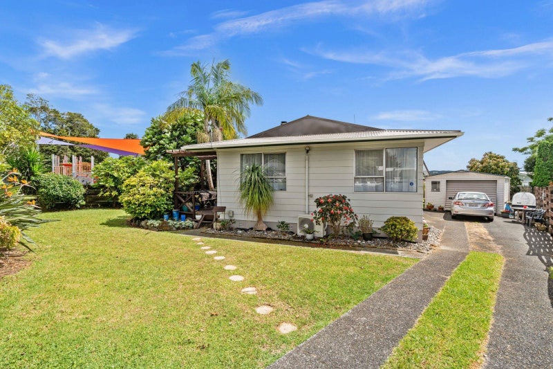 88 Paramount Parade, Tikipunga, Whangarei - Carousel 1