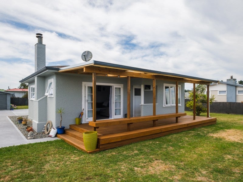 24 Haldane Street, Elgin, Gisborne - Carousel 1