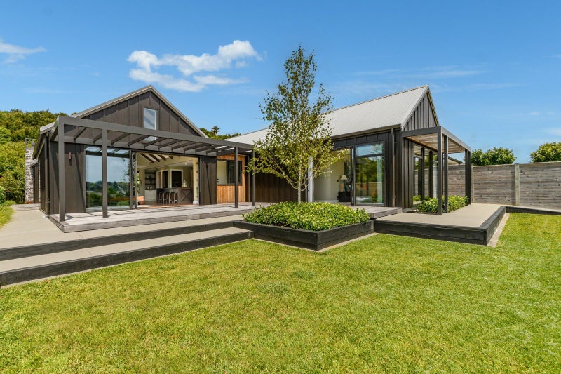 158 Lakes Boulevard, Pyes Pa, Tauranga - Carousel 1