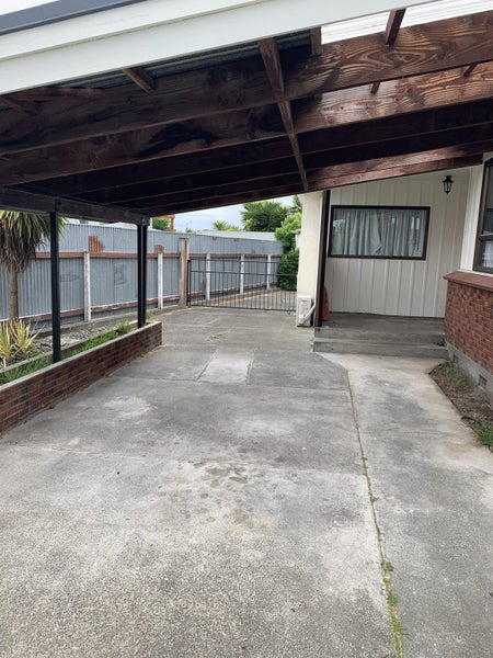 13 Woodhouse Place, Pirimai, Napier - Carousel 2