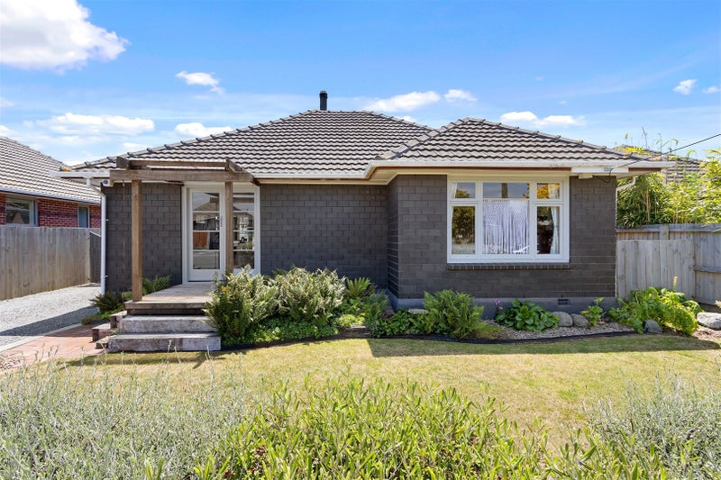 98 Willryan Avenue, New Brighton, Christchurch - Carousel 1