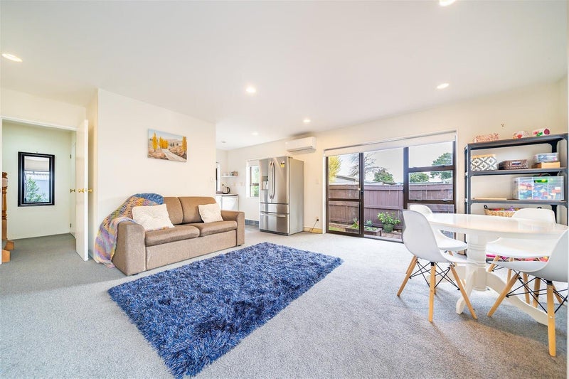 5 California Drive, Totara Park, Upper Hutt - Carousel 20