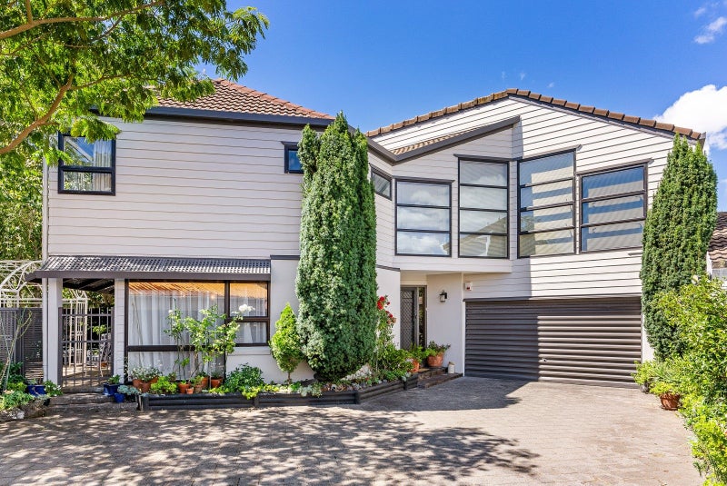 2/52 Hattaway Avenue, Bucklands Beach, Auckland - Carousel 2