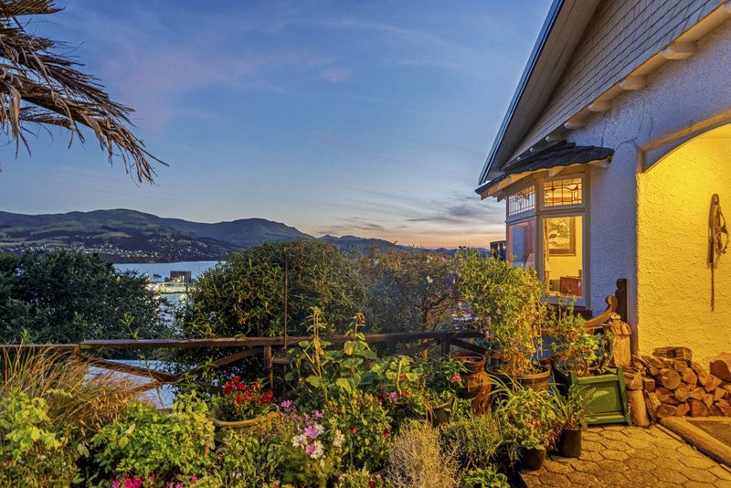 17 CUNNINGHAM TERRACE, Christchurch - Carousel 1