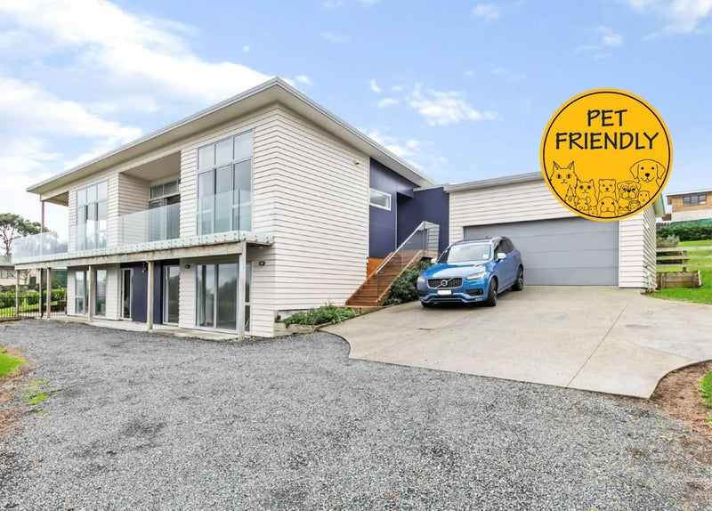 8 Christa Place, Bombay, Bombay - Carousel 1