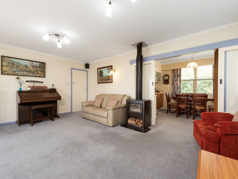 234 Welcome Bay Road, Welcome Bay, Tauranga - Carousel 2