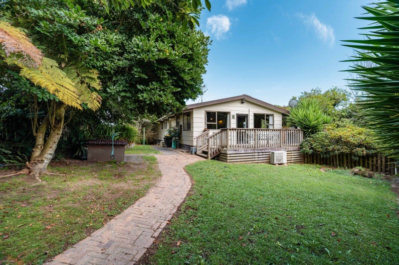 14 Cumberland Crescent, Welcome Bay, Tauranga - Carousel 2