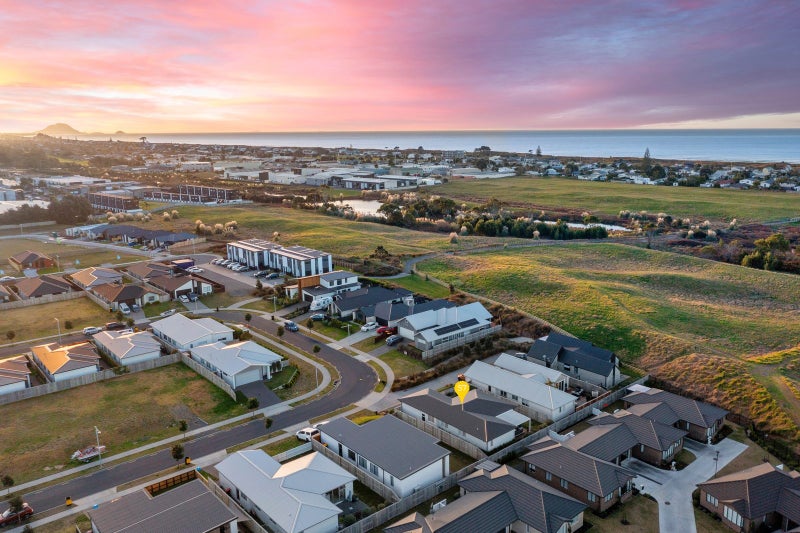 57 Te Hou Hou Crescent, Papamoa Beach, Papamoa - Carousel 34