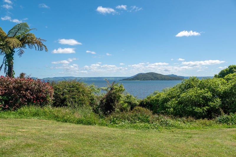 12 Parkcliff Road, Tikitere, Rotorua - Carousel 2