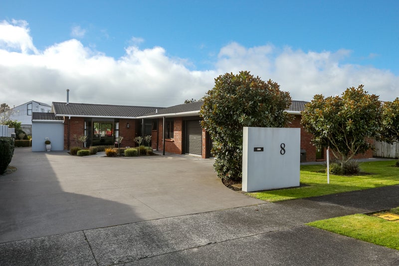 8 Tamati Place, Merrilands, New Plymouth - Carousel 19