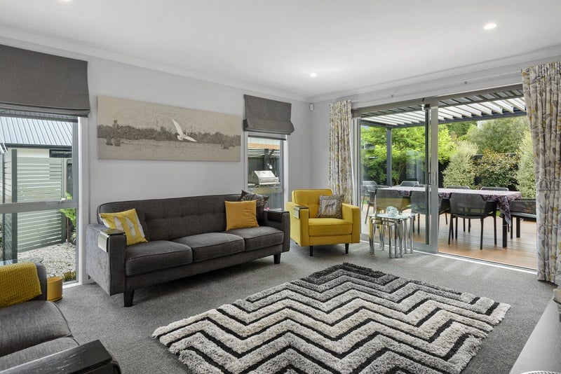 4 Aubrey Lane, Cracroft, Christchurch - Carousel 2