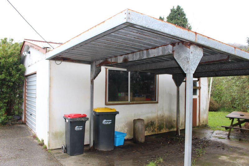 10 Dupre Place, Cobden, Greymouth - Carousel 20