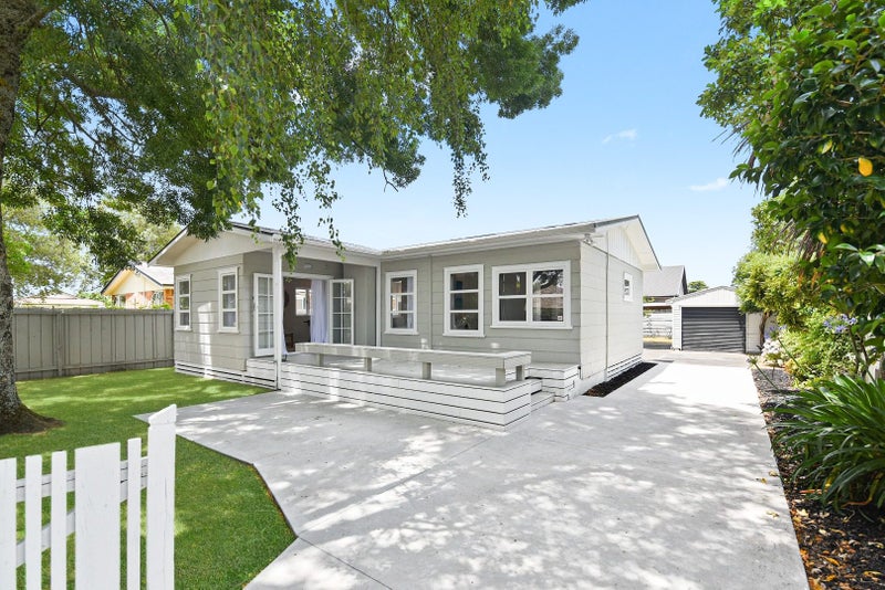 68 Brookfield Street, Hamilton East, Hamilton - Carousel 1