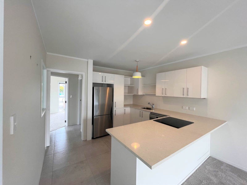 6/14 Marau Crescent, Mission Bay, Auckland - Carousel 1