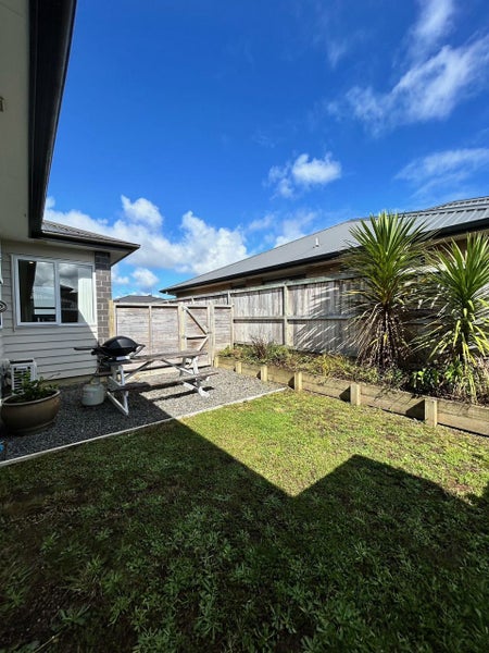 11 Raymond Grace Avenue, Huapai, Kumeu - Carousel 10