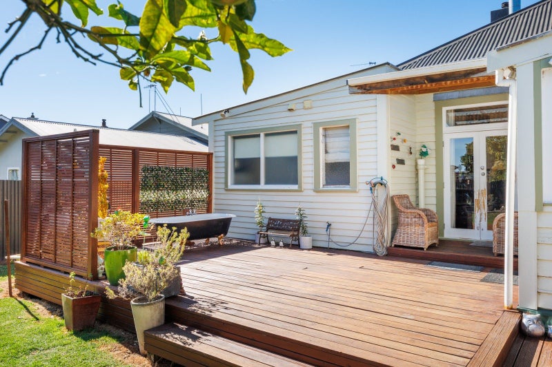 93 Featherston Street, Takaro, Palmerston North - Carousel 1