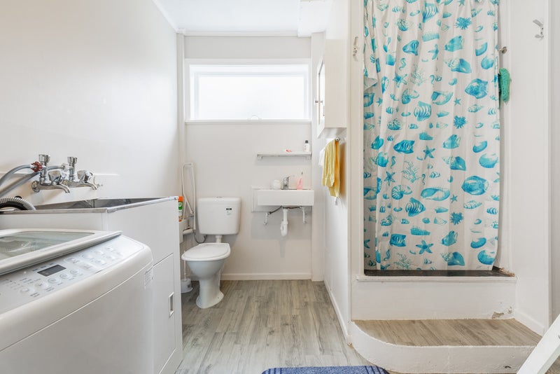 12 Godley Road, Green Bay, Auckland - Carousel 13