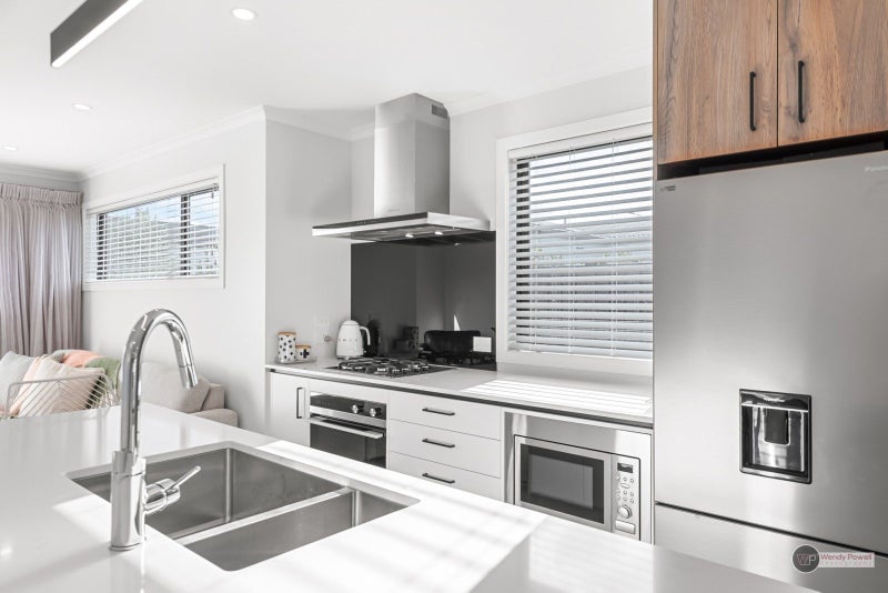 4 Aston Crescent, Wallaceville, Upper Hutt - Carousel 2