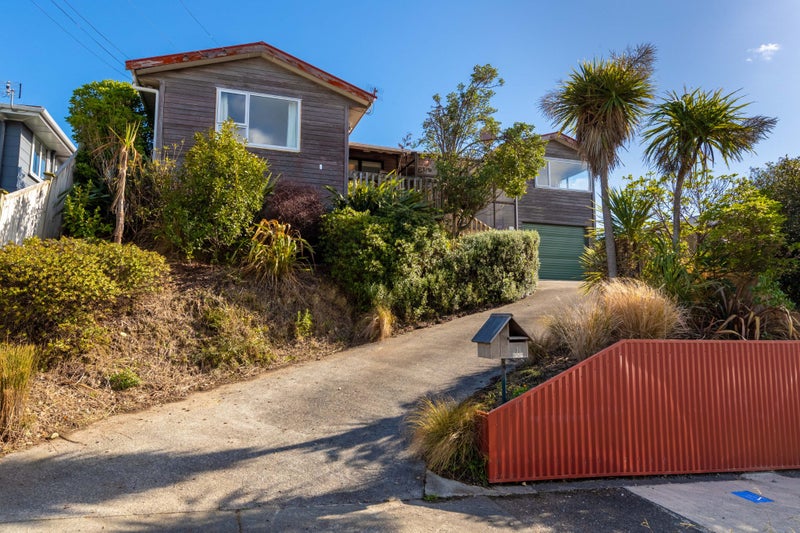 38 Waiuta Street, Titahi Bay, Porirua - Carousel 1