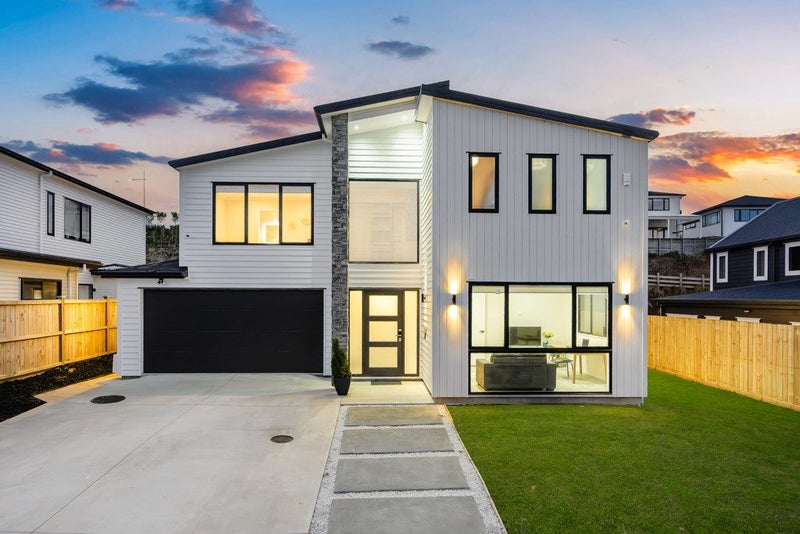 12 Hopetea Street, Long Bay, Auckland - Carousel 1