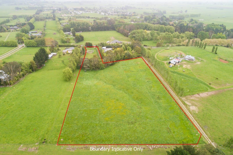 39 Williams Road, Tokomaru, Palmerston North - Carousel 1