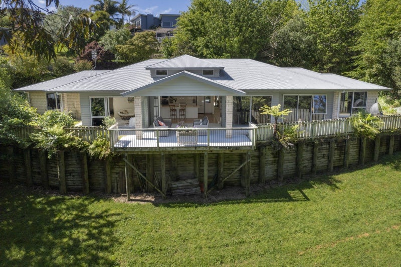 20 Waiorakei Way, Welcome Bay, Tauranga - Carousel 1