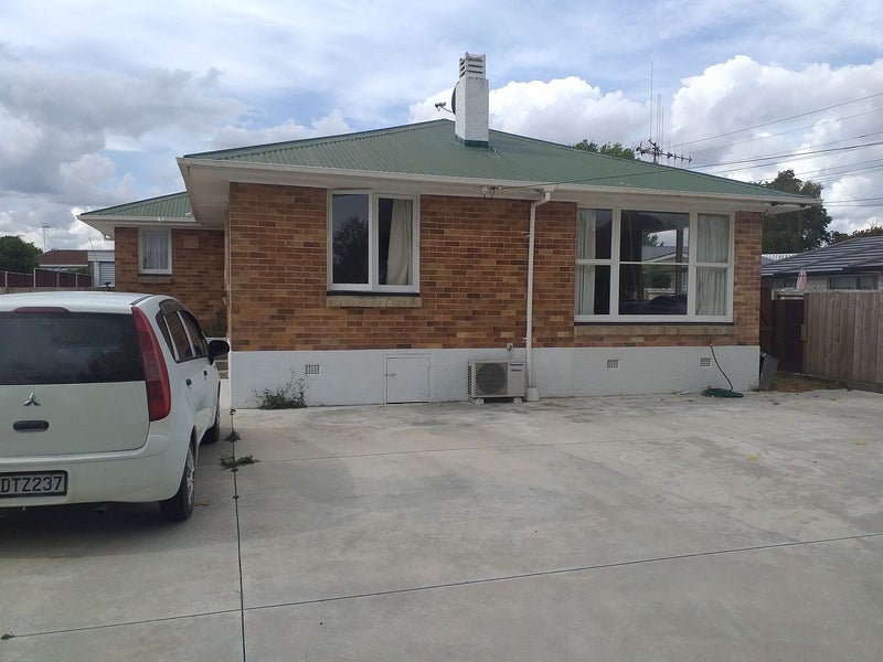 18 Cunningham Road, Beerescourt, Hamilton - Carousel 1