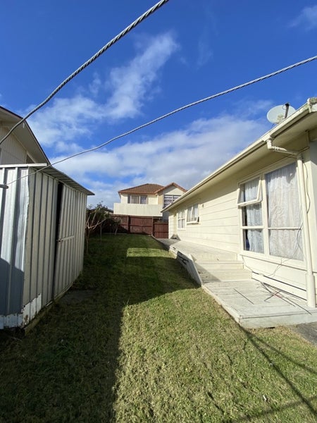 300 Bucklands Beach Road, Bucklands Beach, Auckland - Carousel 10