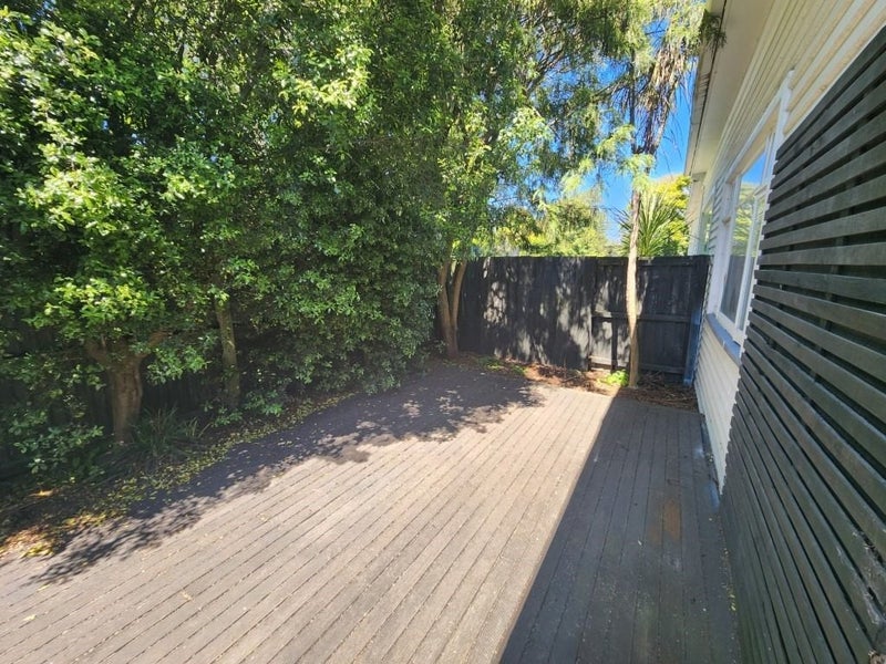 51 Windermere Road, Papanui, Christchurch - Carousel 14