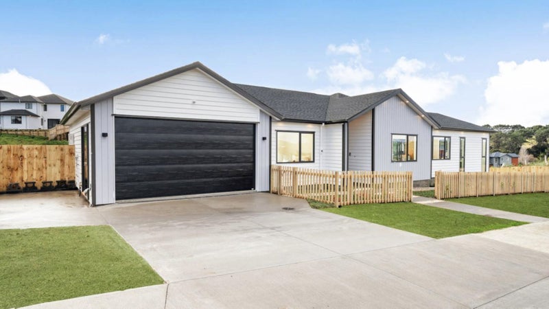 1A Crows Road, Swanson, Auckland - Carousel 1