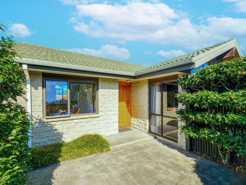 11C Cam Place, Harewood, Christchurch - Carousel 1