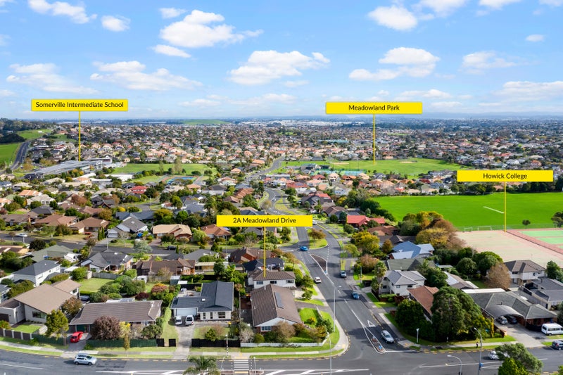 2A Meadowland Drive, Shelly Park, Auckland - Carousel 2