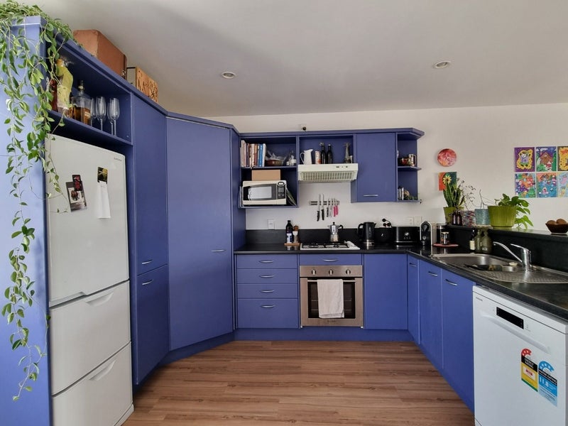 4/10 Colombo Street, Newtown, Wellington - Carousel 2