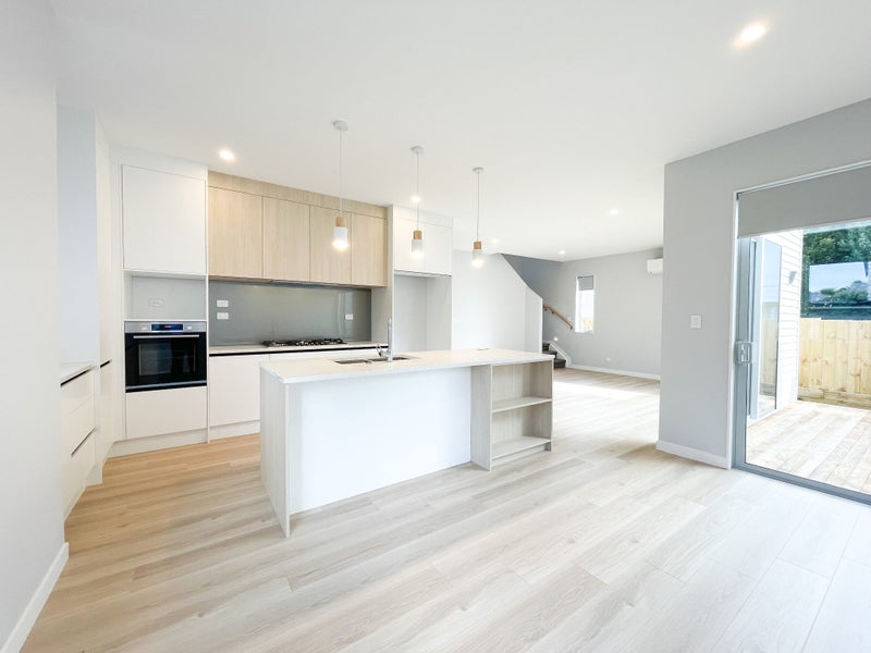 34C Dexter Avenue, Mount Eden, Auckland - Carousel 1