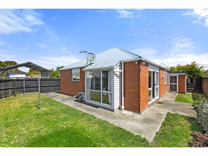 1/12A Sylvan Street, Hillmorton, Christchurch - Carousel 1