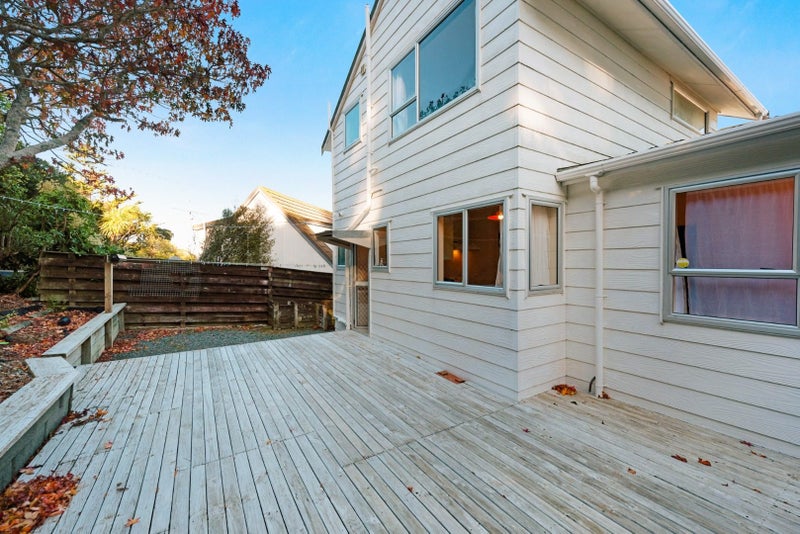 14B Stonefield Place, Johnsonville, Wellington - Carousel 1