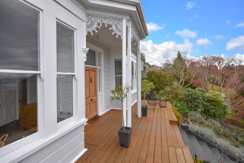 13 Harcourt Street, Belleknowes, Dunedin - Carousel 1