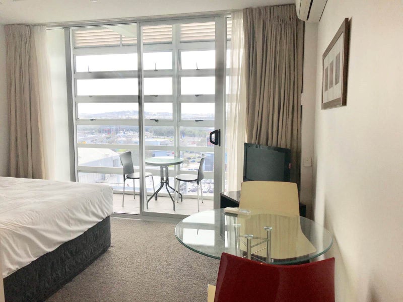 1004/17 Osterley Way, MANUKAU, AUCKLAND - Carousel 2